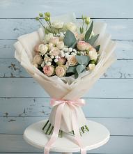 Букет цветов из:  Розы и Лизиантусы #REPLACE_PRED# Первомайском Республики Адыгея