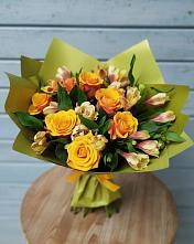 Букет цветов из:  Альстромерии и Розы в Первомайском Республики Адыгея