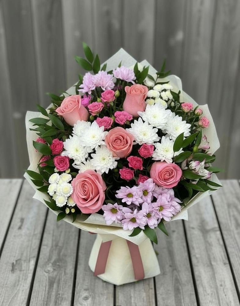 Букет цветов из: Альстромерии, Гвоздики, Розы и Хризантемы в Первомайском Республики Адыгея