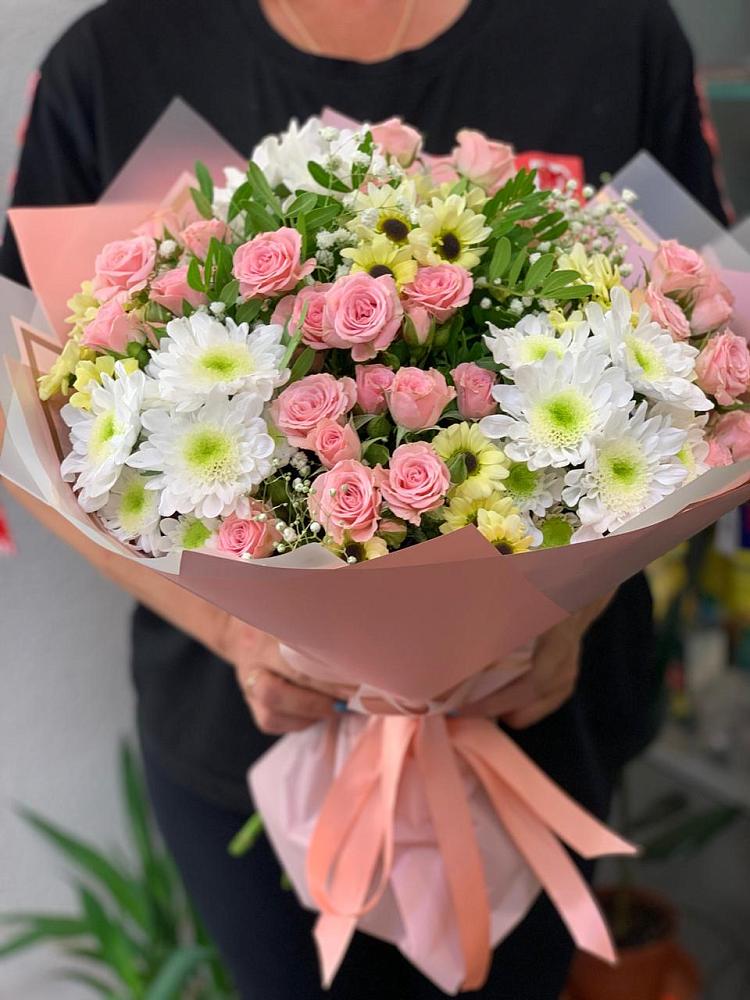 Букет цветов из: Розы и Хризантемы в Первомайском Республики Адыгея
