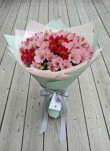 Букет цветов из:  Альстромерии в Первомайском Республики Адыгея