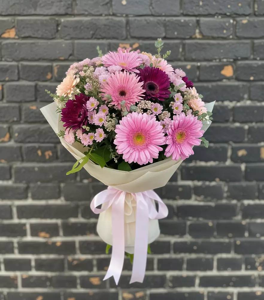 Букет цветов из: Герберы и Хризантемы в Первомайском Республики Адыгея