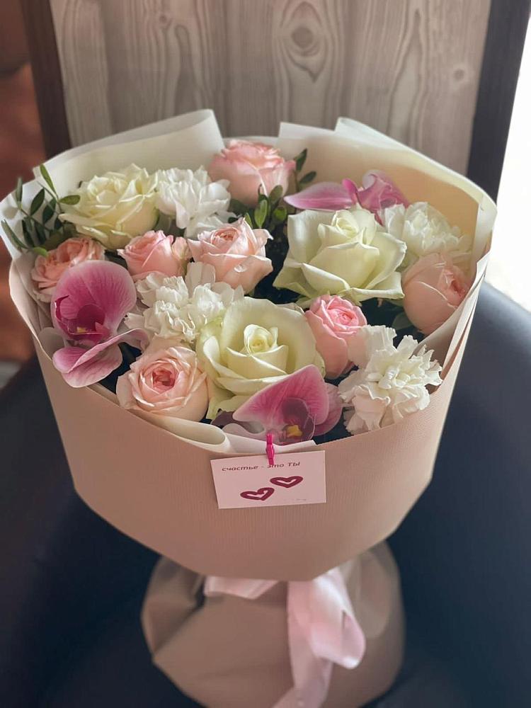 Букет цветов из: Орхидеи, Розы и Гвоздики в Первомайском Республики Адыгея