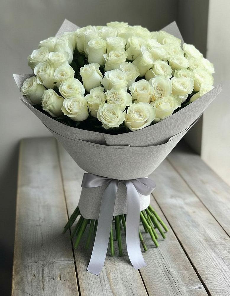 Букет 35 Белых роз в Первомайском Республики Адыгея