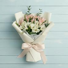 Букет цветов из:  Альстромерии в Первомайском Республики Адыгея