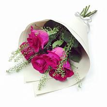 Букет цветов из:  Розы в Первомайском Республики Адыгея