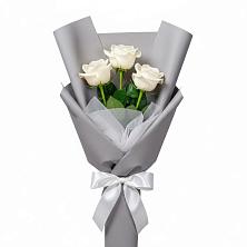 Букет 3 белые розы в Первомайском Республики Адыгея