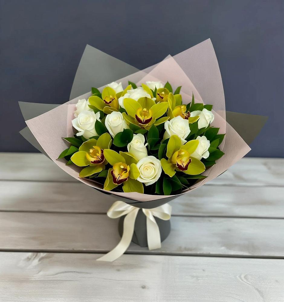 Букет цветов из: Орхидеи и Розы в Первомайском Республики Адыгея