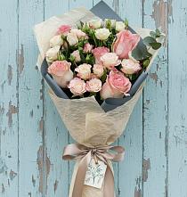 Букет цветов из:  Розы в Первомайском Республики Адыгея