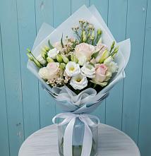 Букет цветов из:  Розы и Лизиантусы #REPLACE_PRED# Первомайском Республики Адыгея