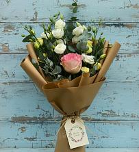 Букет цветов из:  Розы и Лизиантусы в Первомайском Республики Адыгея