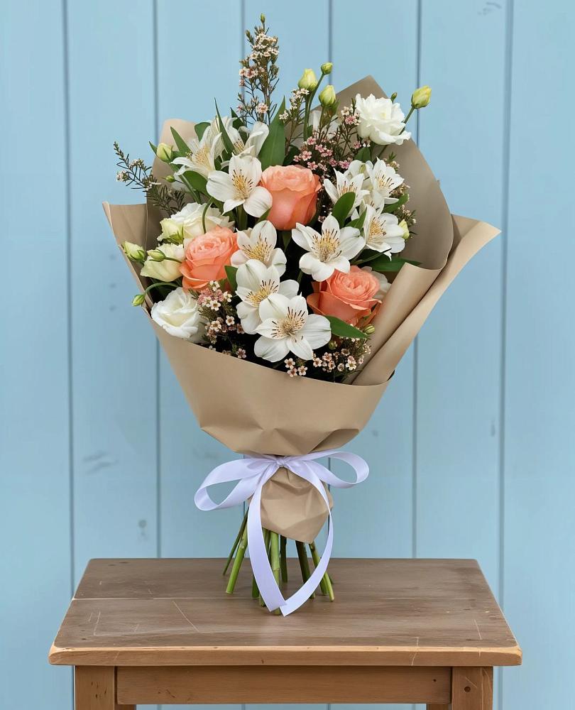 Букет цветов из: Альстромерии, Лизиантусы, Розы и Хризантемы в Первомайском Республики Адыгея