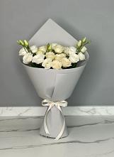 Букет цветов из:  Розы и Лизиантусы в Первомайском Республики Адыгея